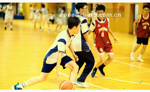 科达三连冠之路深度分析：黑泽汀的熟悉果岭与27岁的临界点